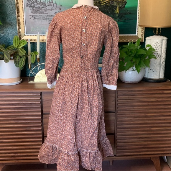 Vintage cottagecore dream dress ruffled hem - Picture 6 of 9